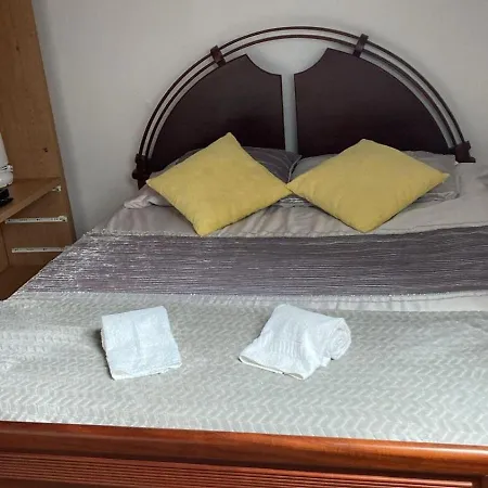 Hotel Alameda 25 Abril N31 Areia Branca Lourinha (Lisbon)