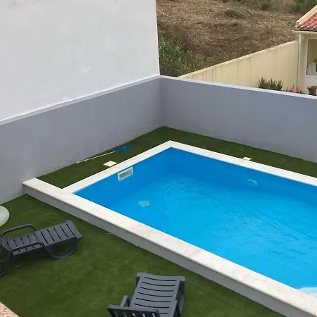 Praia Areia Branca - *